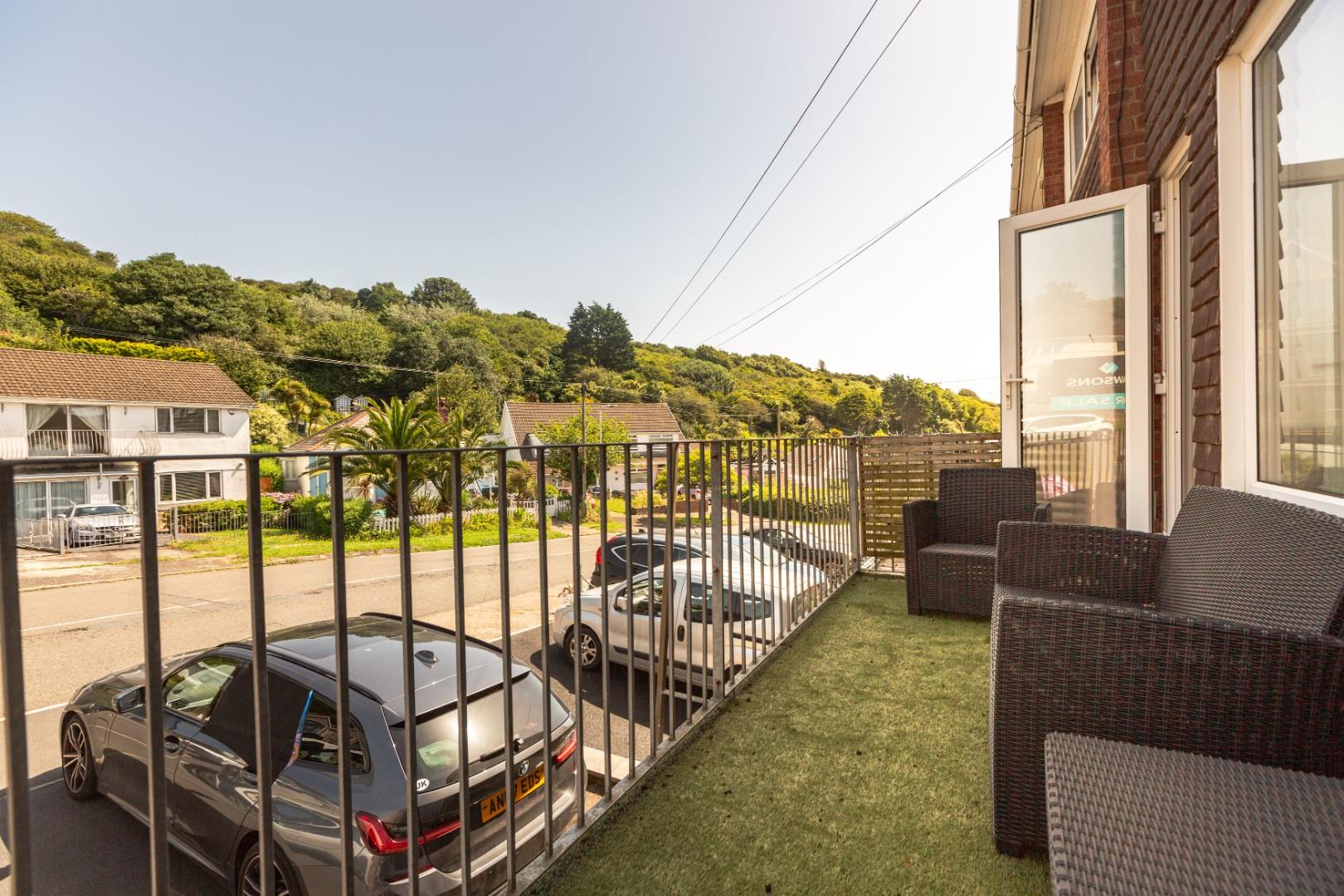 Plunch Lane, Mumbles, Swansea, SA3 4JE